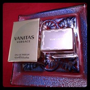 Versace Vanitas